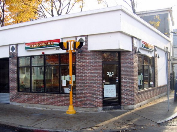 Alfresco Café in Somerville, Massachusetts